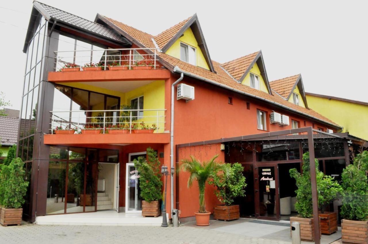 Hotel Andrei Aranyosgyéres Kültér fotó